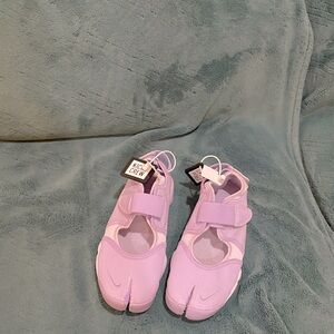 nike air rift lilac bloom shoes